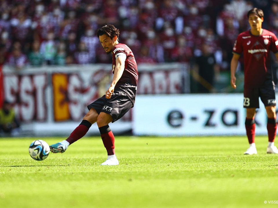 ヴィッセル神戸 山口蛍選手 2021Jリーグカード 黒GEM 【公式通販】