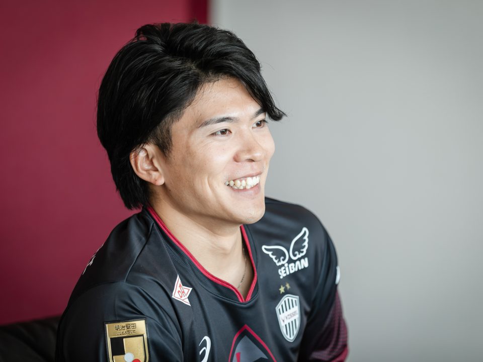 楽天イーグルス早川隆久がヴィッセル神戸の歴史的勝利を目撃！12.8