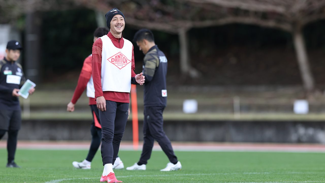 ヴィッセル神戸　井手口陽介 7番 ユニフォーム Lサイズ タオル付き ideguchi-0-1280x720.jpg